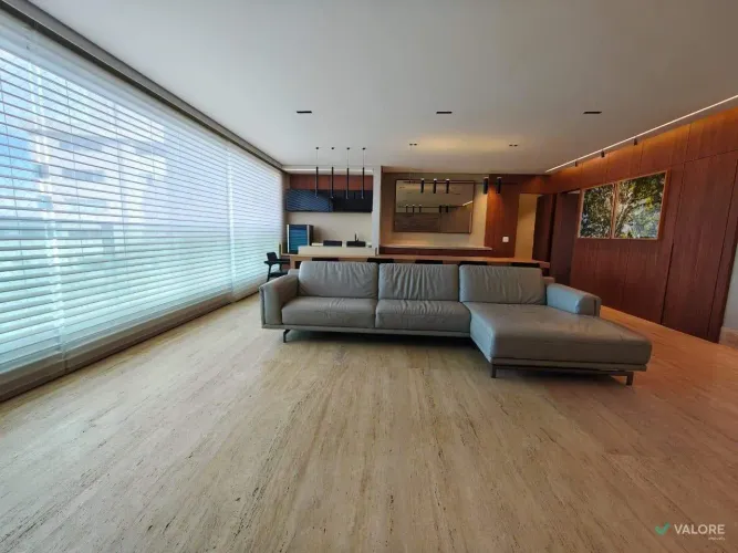 Belissímo apartamento , 190 metros , 4 quartos , lazer completo