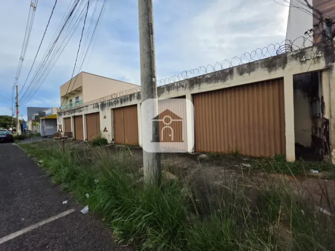 Colônia à venda no bairro Jardim Europa na Avenida José Fonseca e Silva.