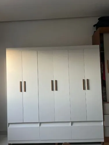 Guarda roupa