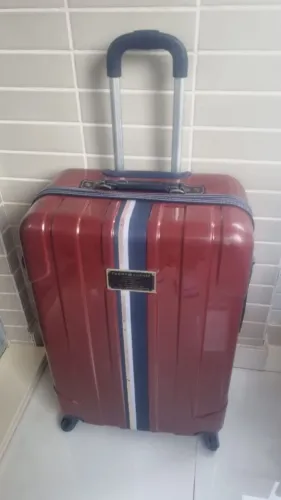 MALA GRANDE TOMMY HILFIGER COMPRADA NOS EUA 