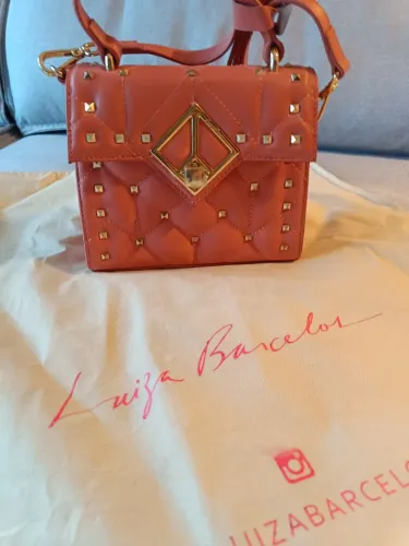 Bolsa pequena Arezzo original couro legítimo tamanho P