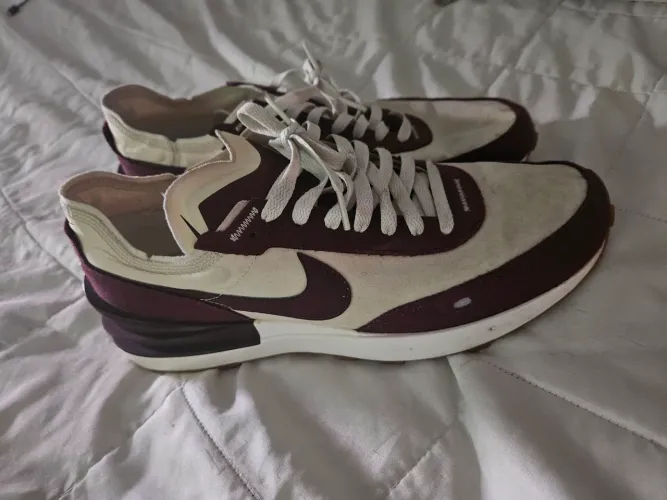 Tenis Nike 42