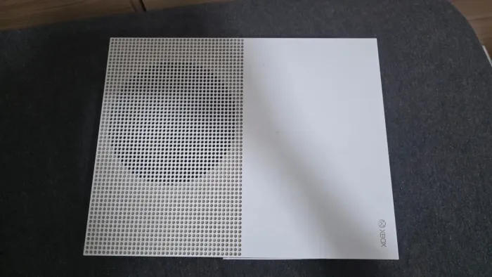Xbox One S 1TB + Cabo Original | Funcionando Perfeitamente