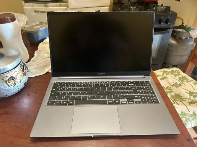 Notebook Samsung book 4