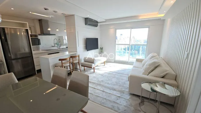 Apartamento mobiliado com 2 quartos para alugar no Batel LifeSpace - frente do Shopping C