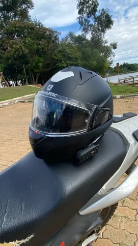 Bros 150 + Capacete Shark