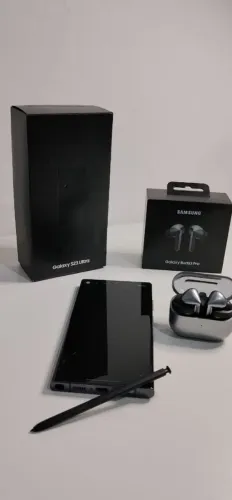 Samsung Galaxy S23 Ultra + Buds 3 Pro