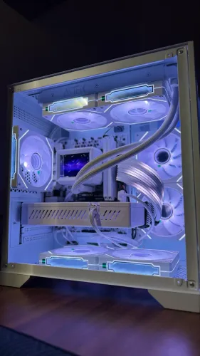 Pc Gamer Full White