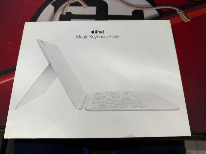 Apple Magic Keyboard Folio