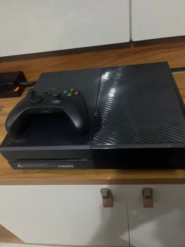 Xbox one + controle Xbox séries x