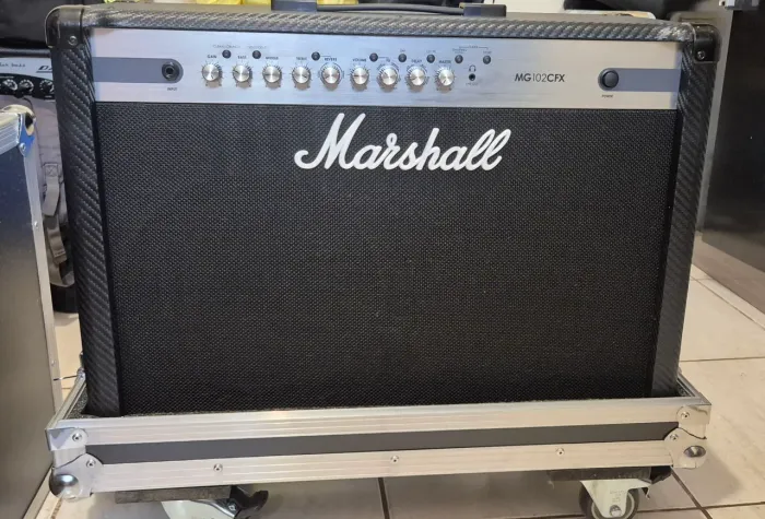 Amplificador Marshall MG102CFX