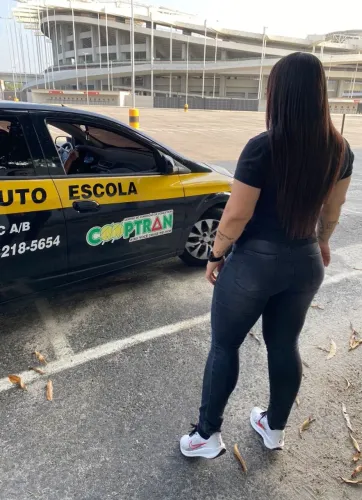 Instrutora de trânsito para habilitados e para quem gostaria de tirar a primeira habilitaç