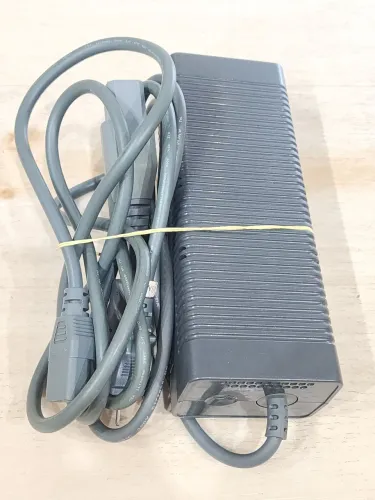 Fonte de xbox 360 Fat original seminova 110v 