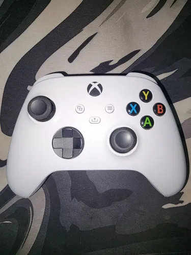 Controle XBOX SERIES - (Com DRIFT)
