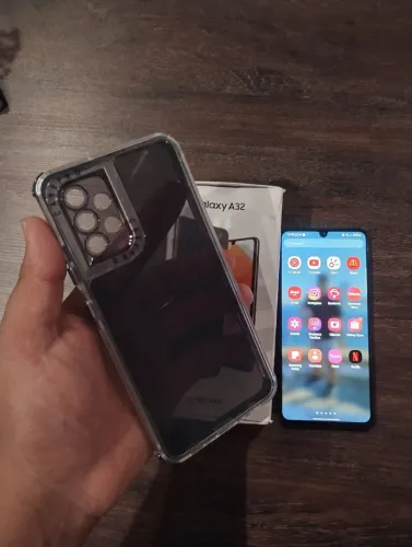 SAMSUNG A 32 COM CAIXA 