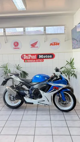 Suzuki GsxR Srad 600cc 2011 importada