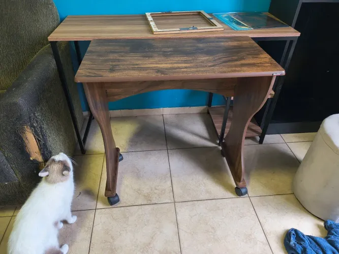 Mesa escrivaninha dobrável