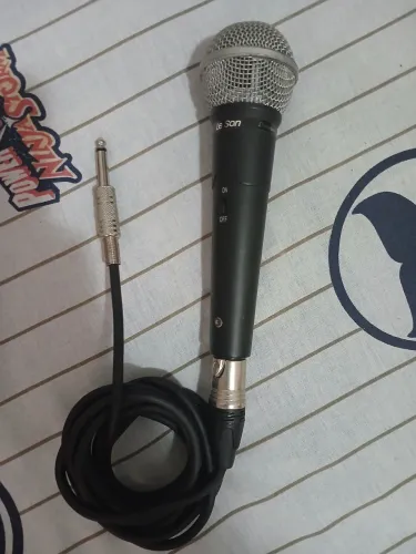 Micro fone profissional de 4 metros de cabo
