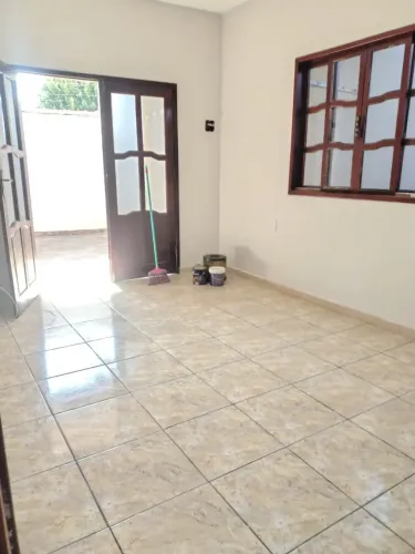 Imóvel para aluguel com 70 metros quadrados com 2 quartos em Jardim Miramar - Rio das Ostr