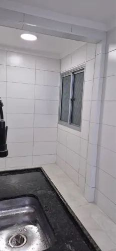 Apartamento todo reformado! 2000 mil reais (incluso o condomínio)