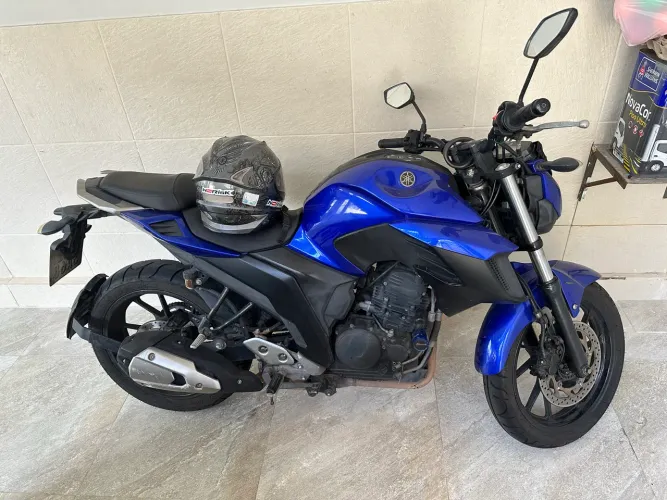 Vendo FZ25 Fazer 19/20