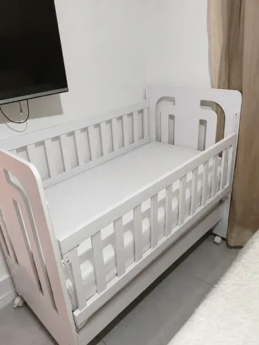 Berco/ cama montessoriana