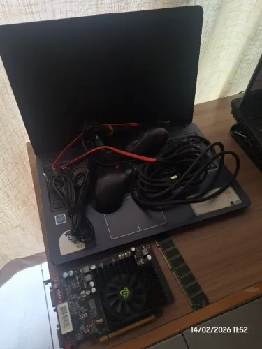 Combo de itens e sucata eletrônica - Para aproveitamento ou retirada de peças.