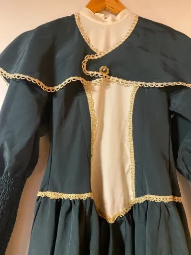 Vestido de prenda juvenil