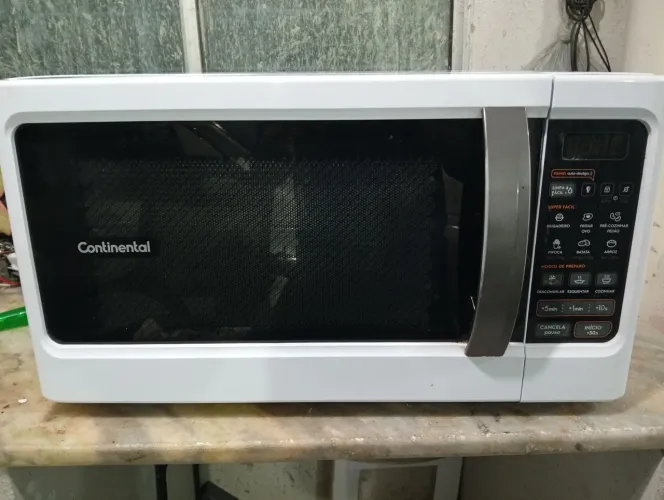 Microondas continental 30 litros