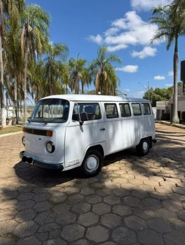 Volkswagen Kombi Standard/ Luxo/ Serie Prata 1997