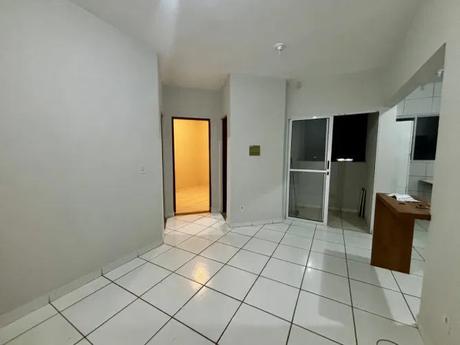 Apartamento 2/4 Qd 1102 sul
