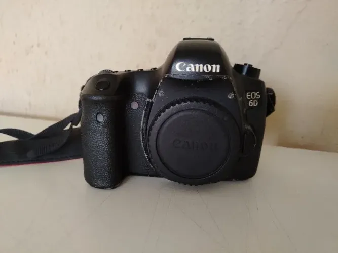 Câmera Canon 6D