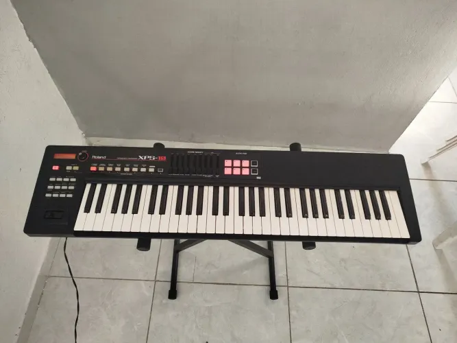 Teclado Roland XPS 10