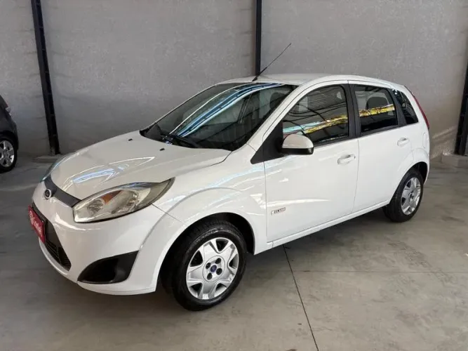 Ford Fiesta 1.6 16V Flex Aut. 5P 2012