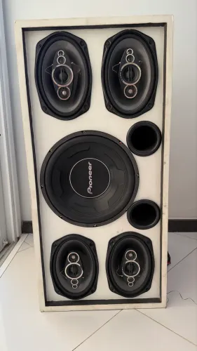 Vendo som de mala