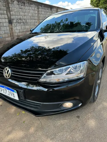 Volkswagen Jetta Comfortline 2.0 T.flex 8V 4P Tipt. 2011