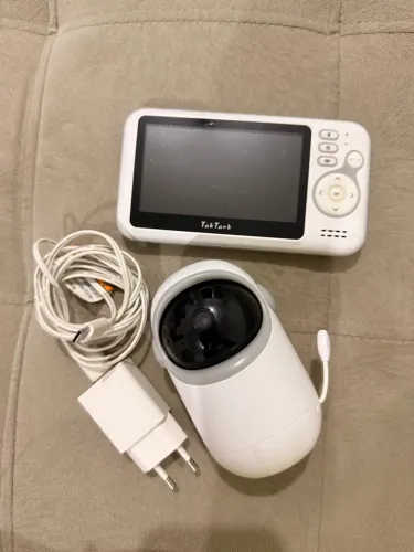 Babá Eletrônica TakTark com Câmera e Monitor