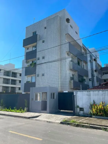 AP. De 1 quarto em Intermares.