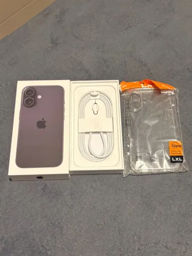 iPhone 16