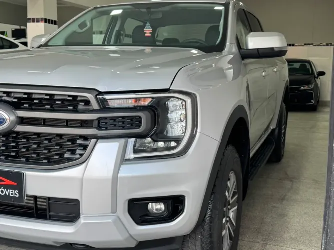 Ford Ranger XLS 3.0 V6 4X4 CD Diesel Aut. 2025