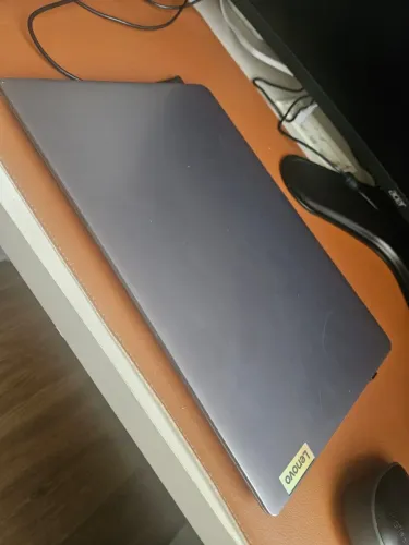 Notebook Lenovo IdeaPad 3 i7 11ª Geração | 12GB RAM | SSD 256GB | Excelente Estado
