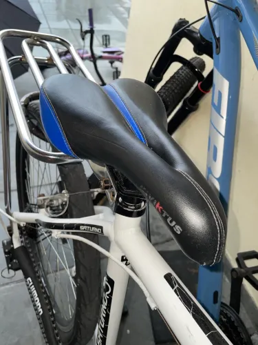 Banco para bicicleta Inviktus azul