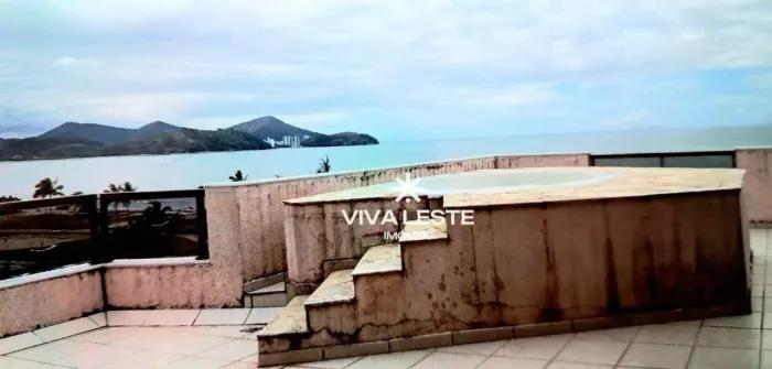 Cobertura com 4 dormitórios à venda, 221 m² por R$ 1.500.000 - Indaiá - Caraguatatuba/SP
