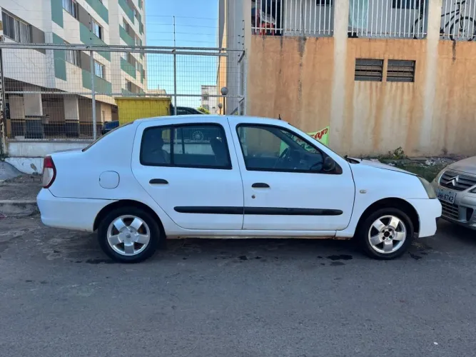 Renault Clio Authentique Hi-flex 1.6 16V 3P 2006