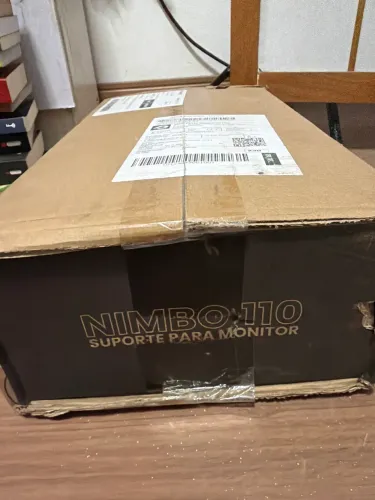 Suporte articulado para monitor PICHAU