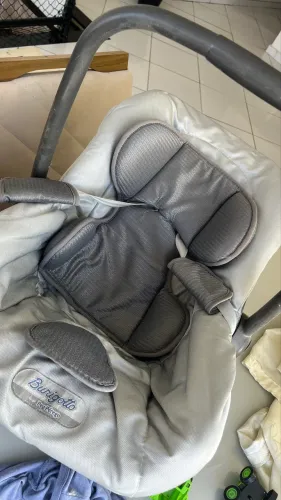 Bebê conforto burigotto