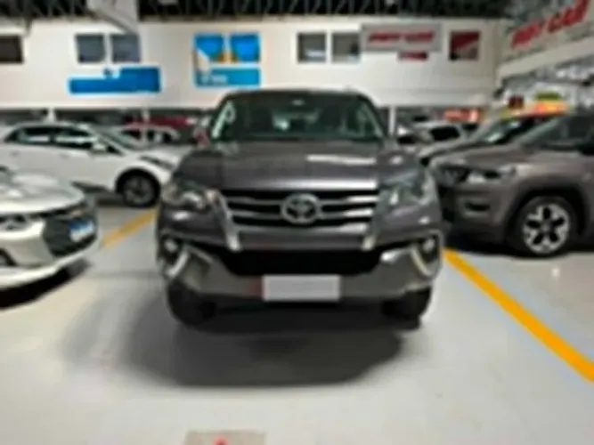 Toyota Hilux SW4 SRV 4X2 2.7 Flex 16V Aut. 2019