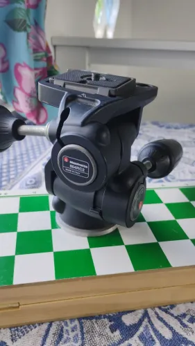 Cabeça tripé Manfrotto 804RC2