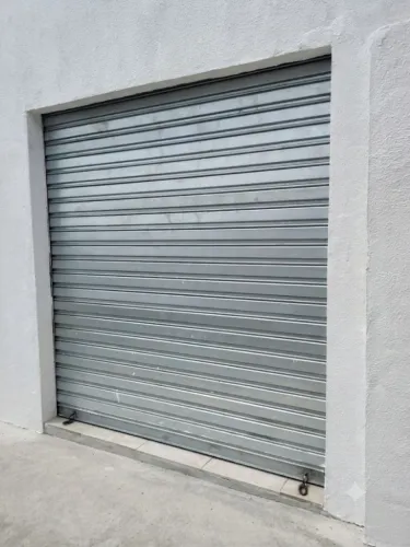 ALUGO PONTO COMERCIAL