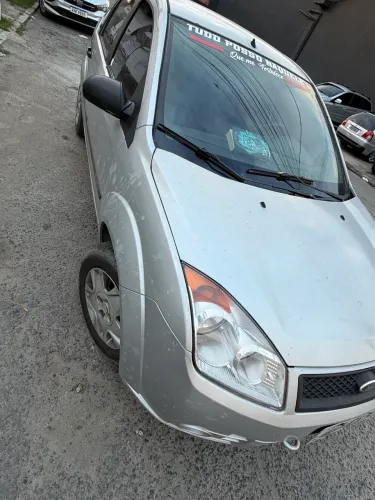 Ford Fiesta Sedan 1.0 8V Flex 4P 2008